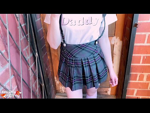 ❤️ Učenica duboko siše kurac i jebe umjesto nastave. ️❌ Analni video na hr.sexycamse.top ❌❤